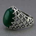 انگشتر عقیق سبز مردانه خوشرنگ و خاص _کد:۲۵۴۹۵