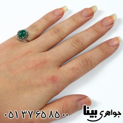 انگشتر عقیق سبز زنانه بیضی درشت و پهن