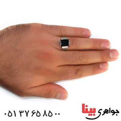 انگشتر عقیق سیاه (اونیکس) مربعی مردانه شبکه ای _کد:10512