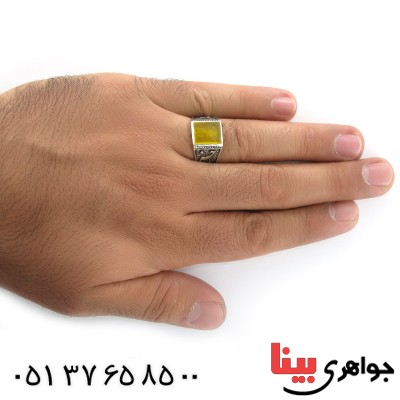 انگشتر عقیق شرف الشمس مربعی مردانه یا حسین(ع) _کد:10637
