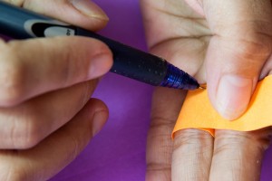 Find-Your-Ring-Size-Step-3_grande
