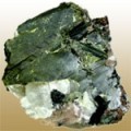 Epidote (اپيدوت)