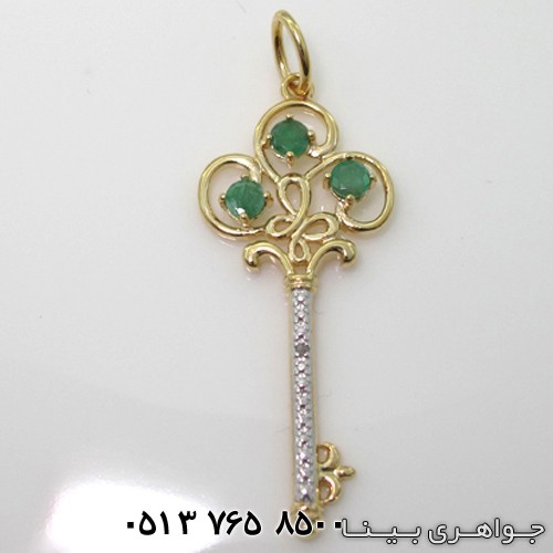گردنبند زمرد طرح کلید