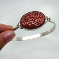 دستبند عقیق قرمز با حکاکی یا ابا صالح المهدی ویژه محرم 