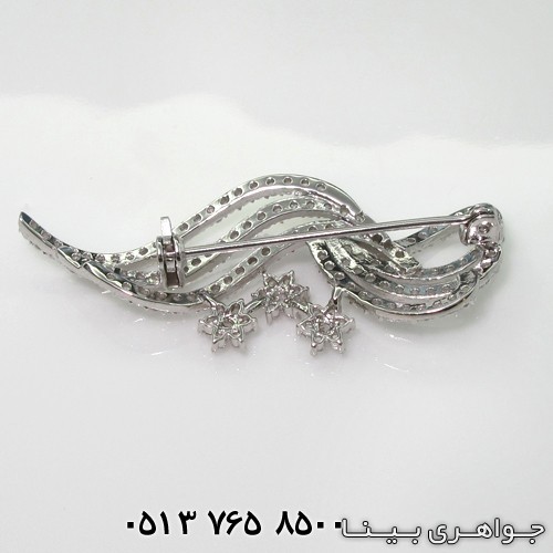گل سینه نقره 
