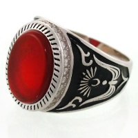 انگشتر عقیق قرمز مردانه طرح رومی زیبا و خاص 