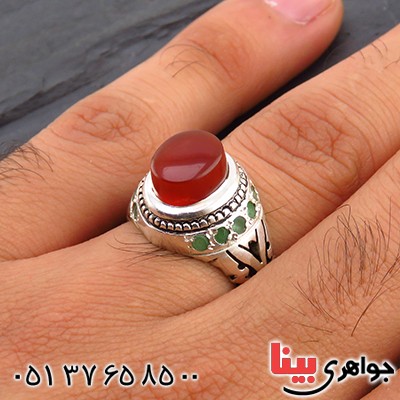 انگشتر عقیق یمنی مردانه دور زمرد دامله _کد:1828