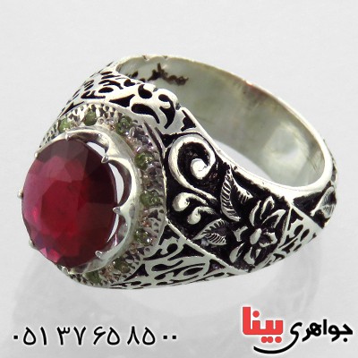 انگشتر یاقوت سرخ خوشرنگ قلم زنی دور زبرجد درشت مردانه کلکسیونی _کد:1860
