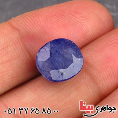 نگین انگشتر یاقوت کبود درشت و خوشرنگ همراه با شناسنامه بین المللی دیجیتال _کد:1886