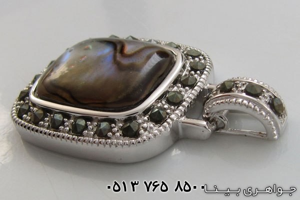 گردنبند صدف مربعی