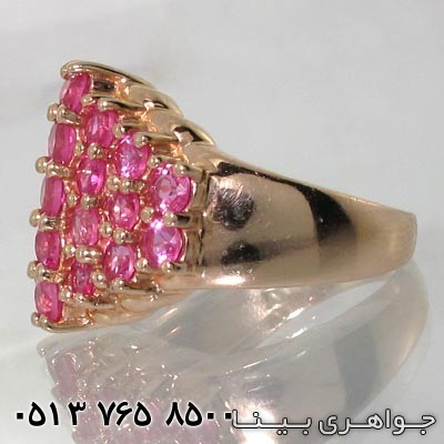 انگشتر توپاز طرح لوزی سه نگین