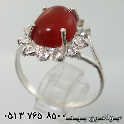 انگشتر عقیق دور جواهر