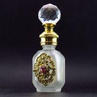 زیورآلات کادویی عطردان کریستالی زیبا 