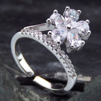 انگشتر نقره الماسی بند انگشتی زنانه مدل گل 