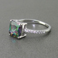 انگشتر توپاز هفت رنگ رودیوم زنانه کلاسیک 