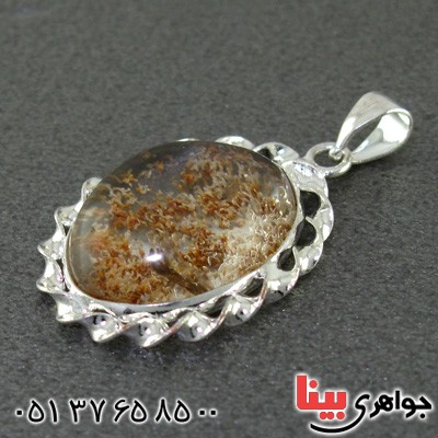 گردنبند در منظره ای با طرح زیبای خزان _کد:15297