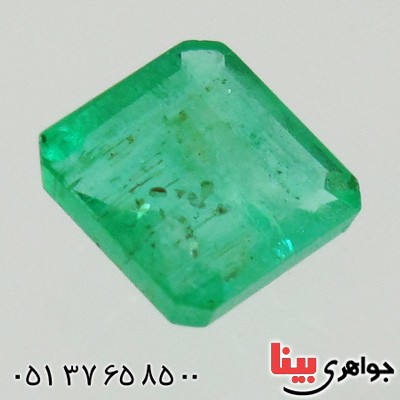 نگین انگشتر زمرد مربعی خوشرنگ AA همراه با شناسنامه بین المللی دیجیتال _کد:2137