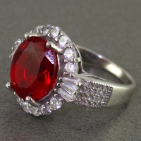 انگشتر یاقوت سرخ رودیوم زنانه درشت مدل زلیخا 