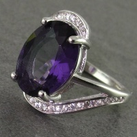 انگشتر آمتیست رودیوم زنانه درشت مدل لیلیا 