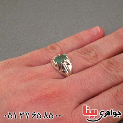 انگشتر زمرد زلال عالی تراش خاص اشکی شکل _کد:16091