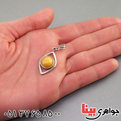 گردنبند کهربا بولونی قدیمی طرح چشم _کد:16155