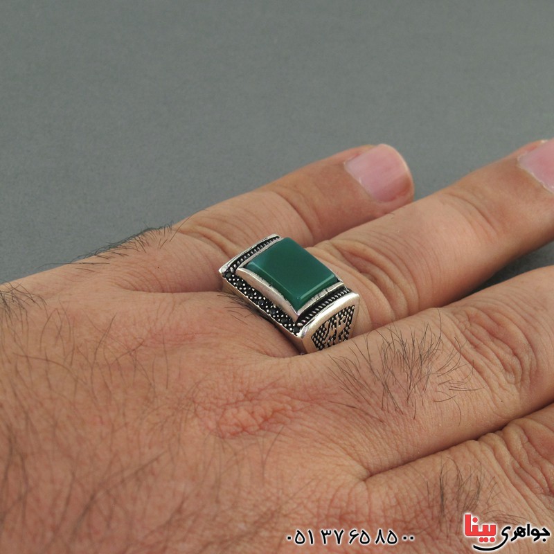 انگشتر عقیق سبز مردانه با طرح رکاب یا علی مدد _کد:18002