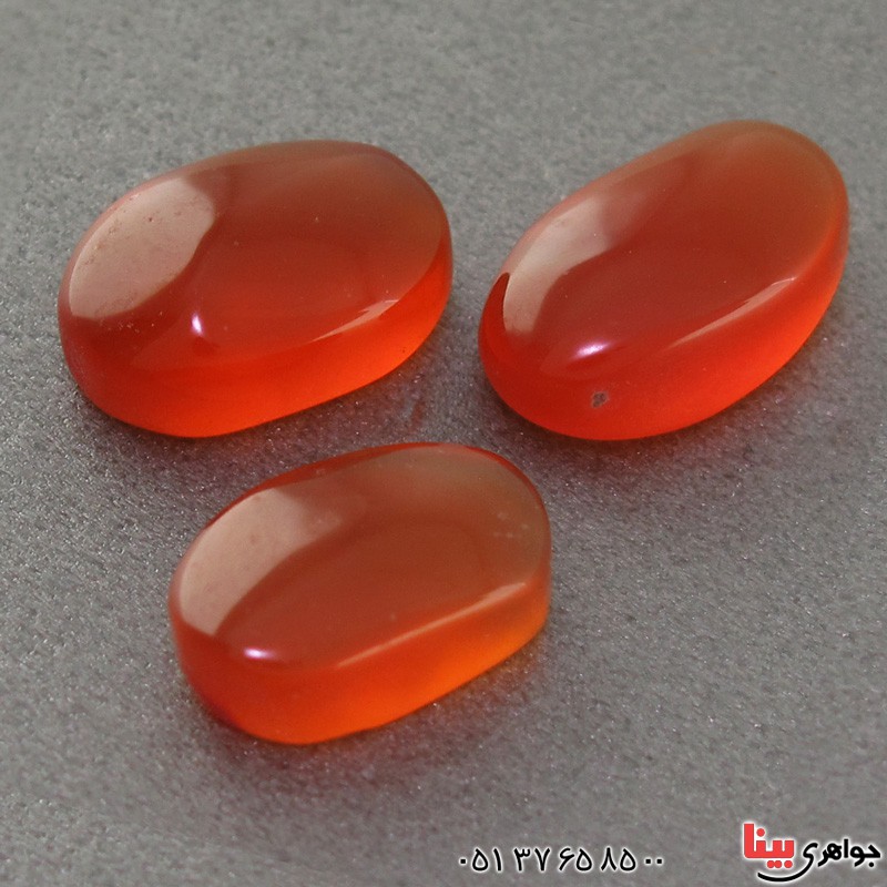 نگین انگشتر عقیق یمنی سه عددی با تراش قدیمی _کد:18203