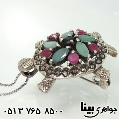 گردنبند چند جواهر و سنجاق سینه لاکپشتی