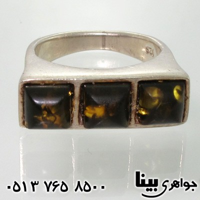 انگشتر کهربا مربعی