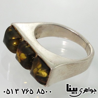 انگشتر کهربا مربعی