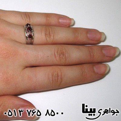 انگشتر یاقوت گارنت طرح لوزی