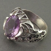 انگشتر آمتیست بسیار خاص و خوشرنگ 