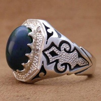 انگشتر اوپال دور الماس بسیار فاخر 