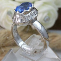 انگشتر توپاز بسیار خوشرنگ زنانه 