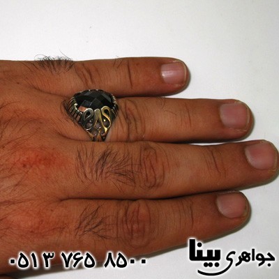 انگشتر عقیق سیاه (اونیکس) مردانه نگین درشت طرحدار
