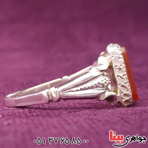 انگشتر عقیق یمنی سرخ با حکاکی بسیار خاص _کد:21136