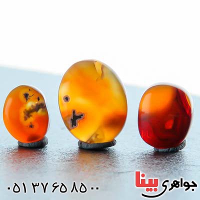 نگین عقیق یمنی مصور قدیمی 3 تایی خاص و زیبا نگین عقیق یمنی مصور قدیمی 3 تایی خاص و زیبا