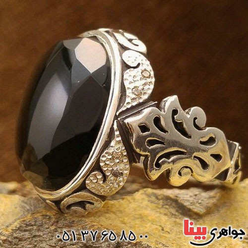 انگشتر عقیق یمنی مشکی دور الماس بسیار عالی 