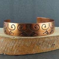 دستبند مسی بسیار زیبا 