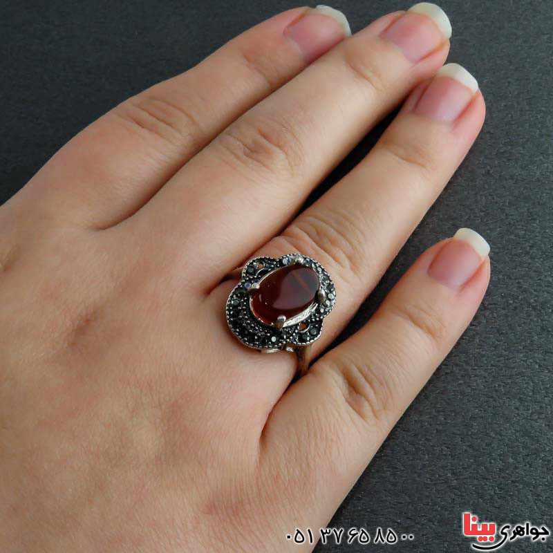 انگشتر عقیق یمنی مارکازیتی زنانه بسیار خوشرنگ _کد:22531
