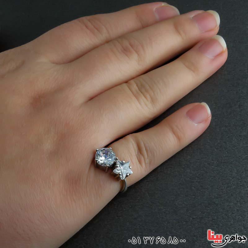 انگشتر نقره زنانه طرح ستاره بسیار شیک _کد:22577