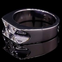 انگشتر نقره دور الماس فاخر مردانه 