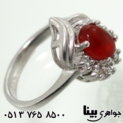 انگشتر عقیق یمنی قرمز طرح کلاسیک زنانه