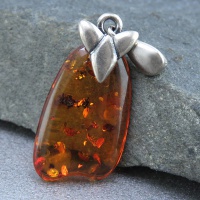 گردنبند کهربا بلونی روسی خوشرنگ 