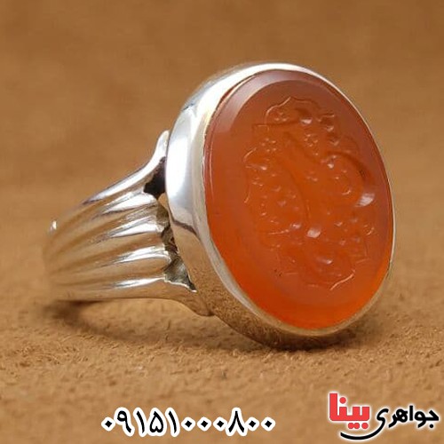 انگشتر عقیق یمنی سرخ خطی با حکاکی یا حی یا قیوم _کد:24268