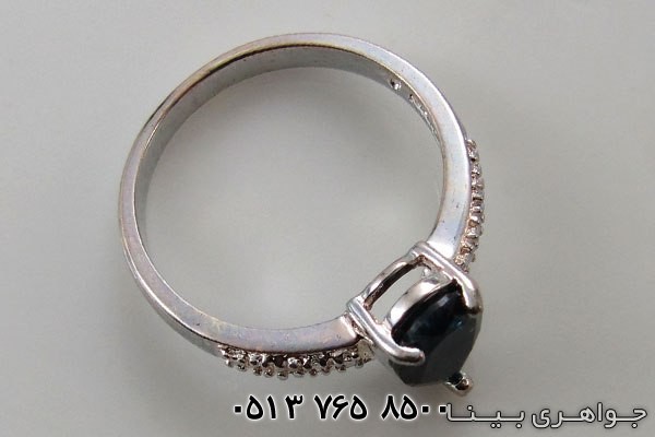 انگشتر یاقوت کبود نگین اشکی