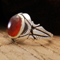 انگشتر عقیق یمنی سرخ دست ساز فاخر مردانه 