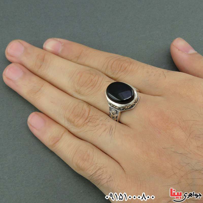 انگشتر عقیق سیاه (اونیکس) مردانه خاص و زیبا همراه با حرز امام جواد (ع) _کد:25854