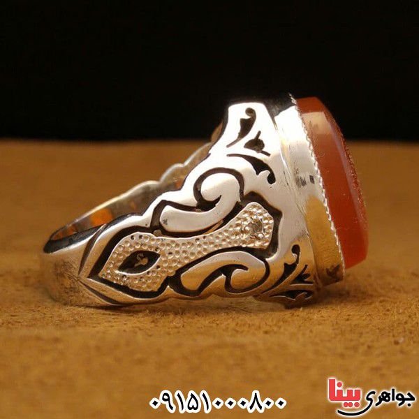 انگشتر عقیق یمنی سرخ فاخر با حکاکی و من یتق الله _کد:25924 انگشتر عقیق یمنی سرخ فاخر با حکاکی و من یتق الله _کد:25924