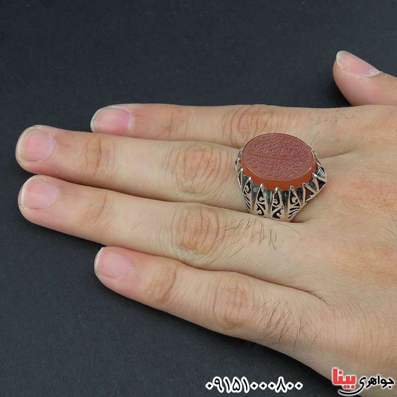 انگشتر عقیق یمنی خطی با حکاکی و من یتق الله _کد:26407 انگشتر عقیق یمنی خطی با حکاکی و من یتق الله _کد:26407